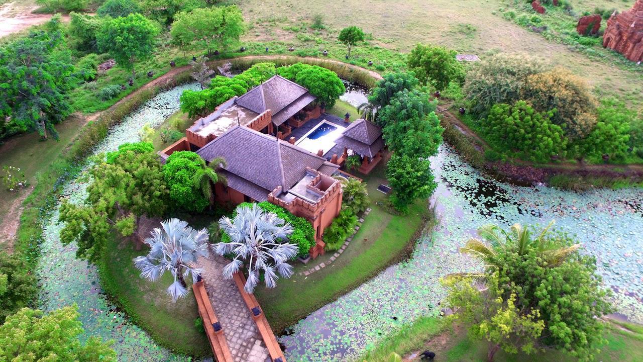 Aureum Palace Hotel & Resort Bagan Nyaung-U Екстериор снимка